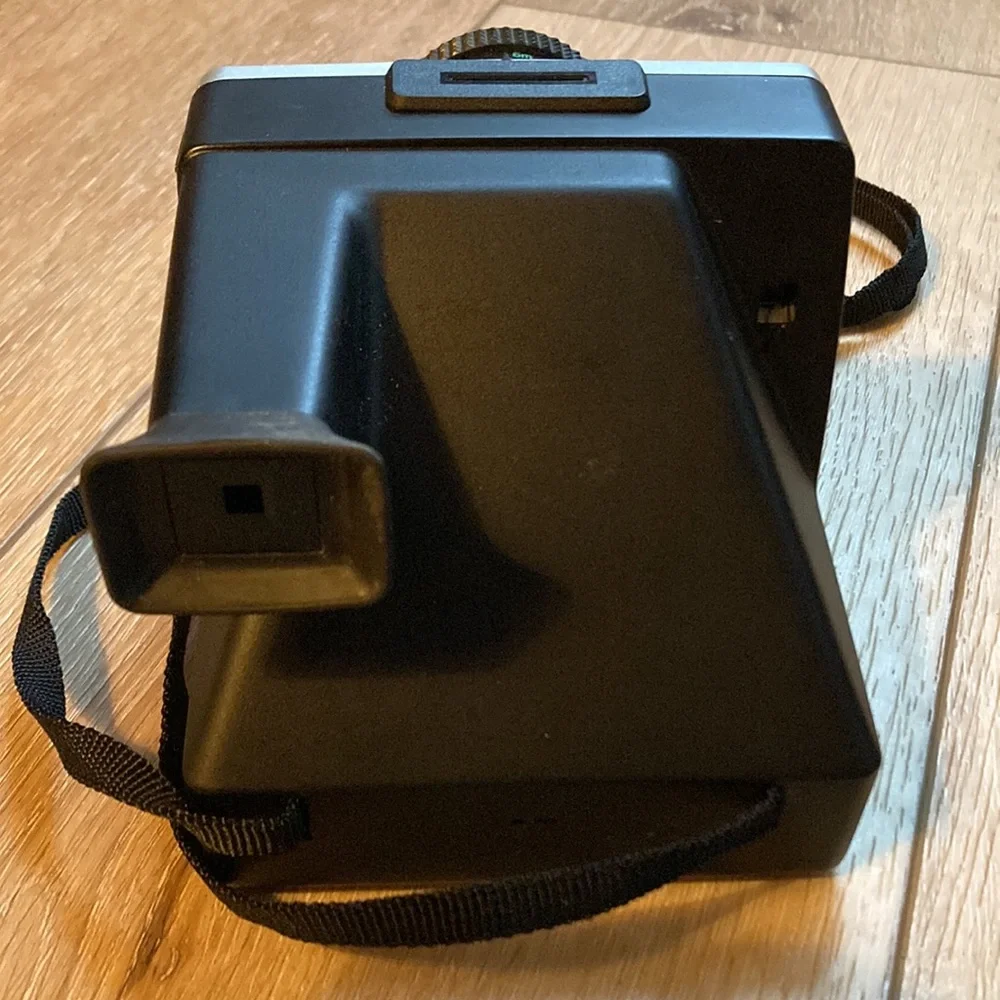 Vintage Polaroid Pronto! B Land Camera UNTESTED